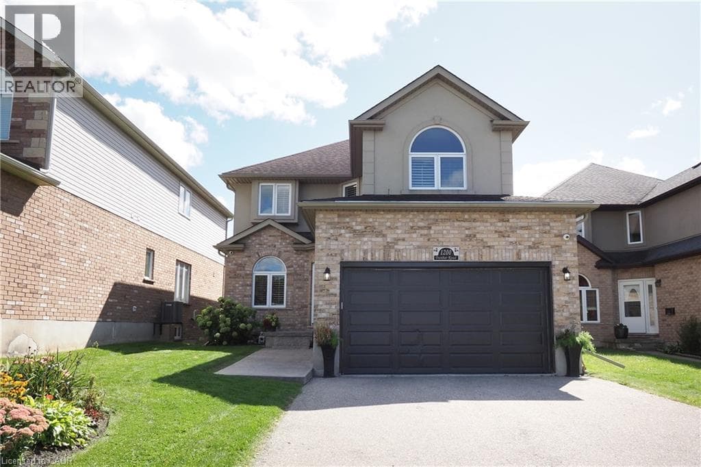 Detached for sale at 1200 DUNBAR Road, Langs Farm, Cambridge, Ontario, photo 2