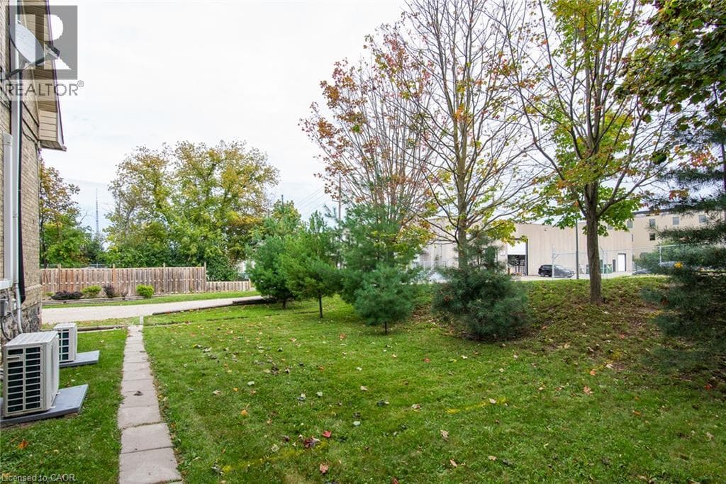 Multi-family for sale at 94 MARGARET Avenue, Mt. Hope Huron Park, Kitchener, Ontario, photo 8