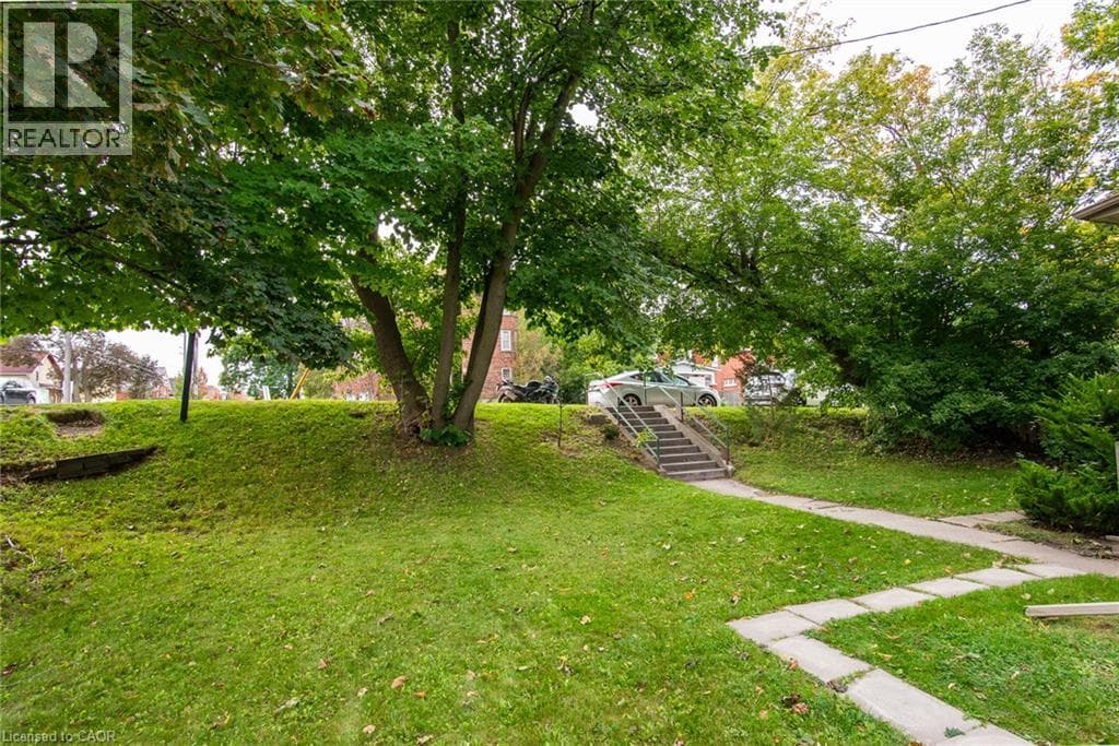 Multi-family for sale at 94 MARGARET Avenue, Mt. Hope Huron Park, Kitchener, Ontario, photo 9