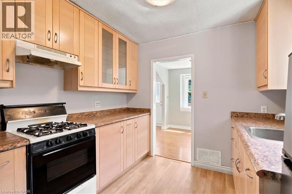 Detached for sale at 22 RAMORE Street, St Andrews Hills, Cambridge, Ontario, photo 16
