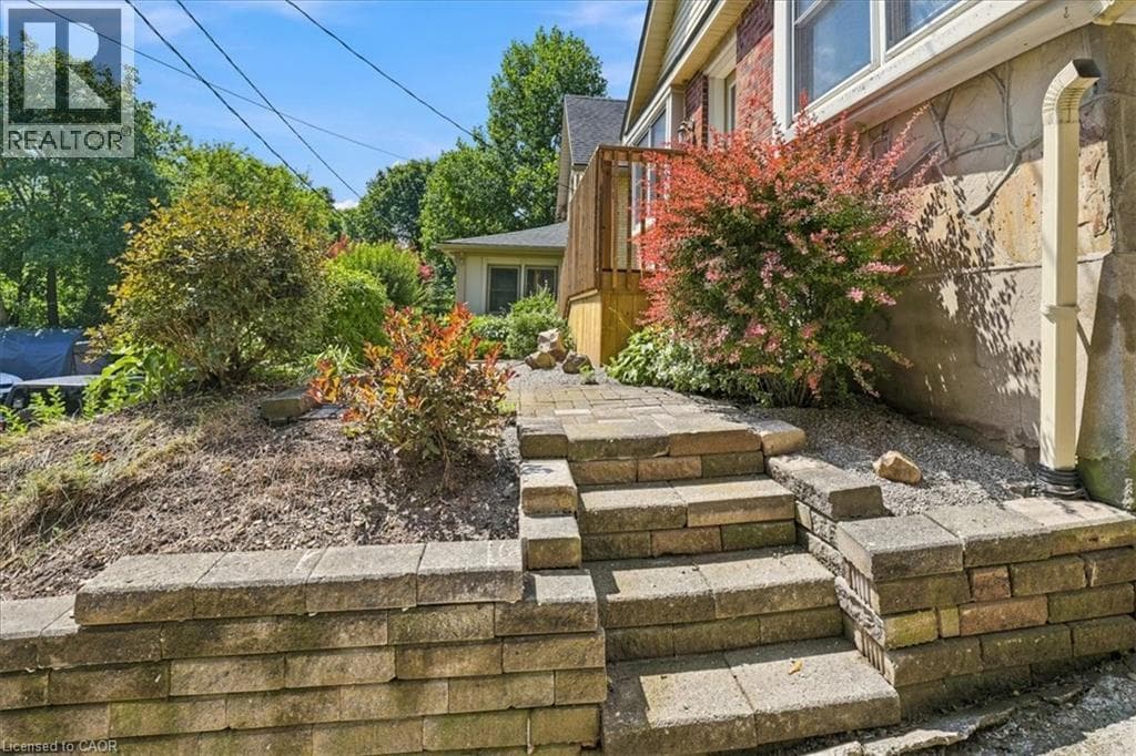 Detached for sale at 22 RAMORE Street, St Andrews Hills, Cambridge, Ontario, photo 40