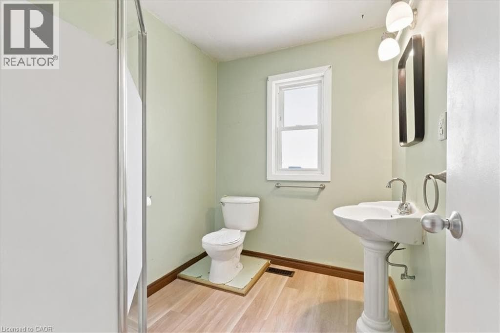 Detached for sale at 22 RAMORE Street, St Andrews Hills, Cambridge, Ontario, photo 8