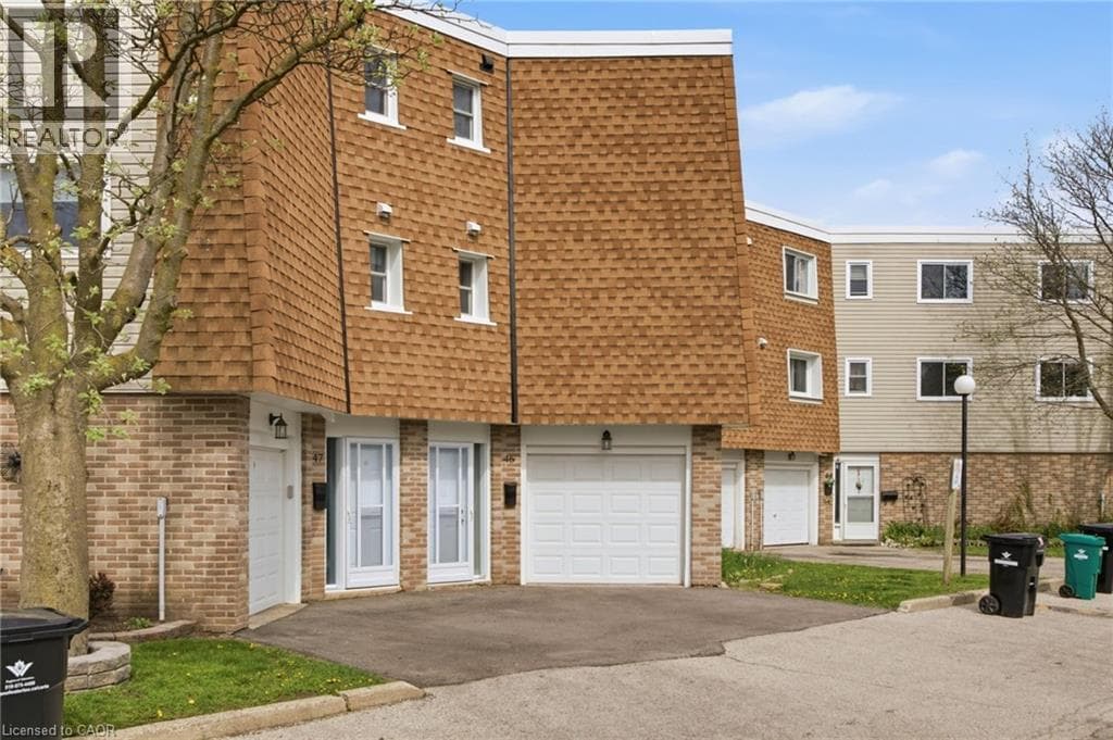 Townhouse for sale at 60 ELMSDALE Drive Unit# 46, Laurentian Hills, Kitchener, Ontario, photo 3