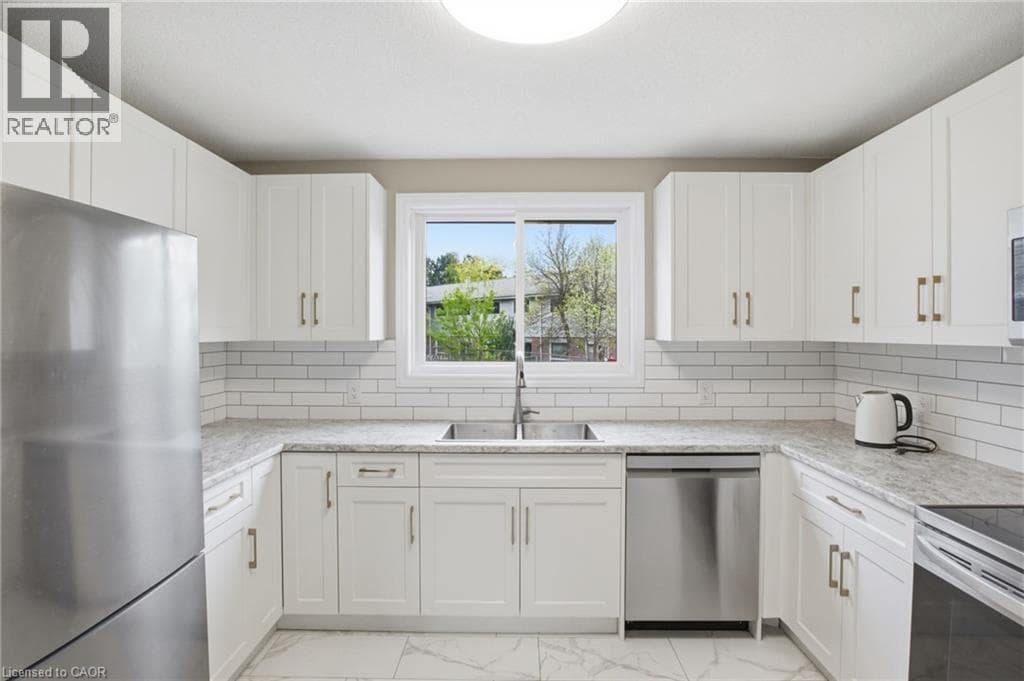 Townhouse for sale at 60 ELMSDALE Drive Unit# 46, Laurentian Hills, Kitchener, Ontario, photo 21