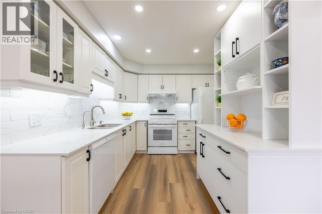 Townhouse for sale at 185 HIGHLAND Crescent Unit# 2, Victoria Hills, Kitchener, Ontario, photo 14
