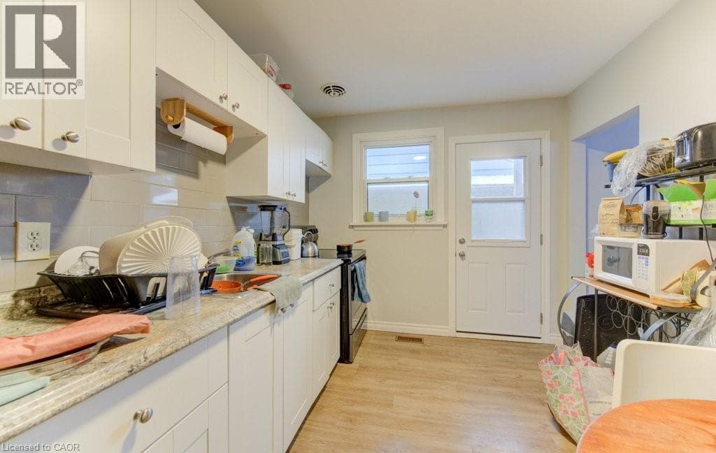 Multi-family for sale at 109 ETON Drive, Rosemount, Kitchener, Ontario, photo 9