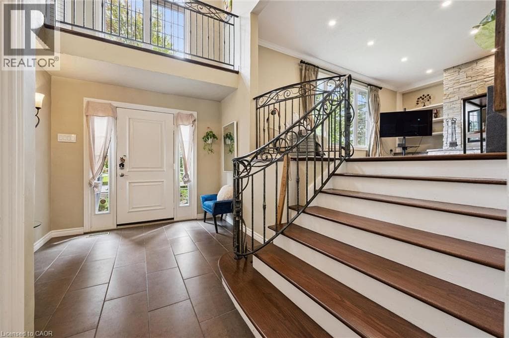 Detached for sale at 334 COLERIDGE Drive, Beechwood Park, Waterloo, Ontario, photo 5