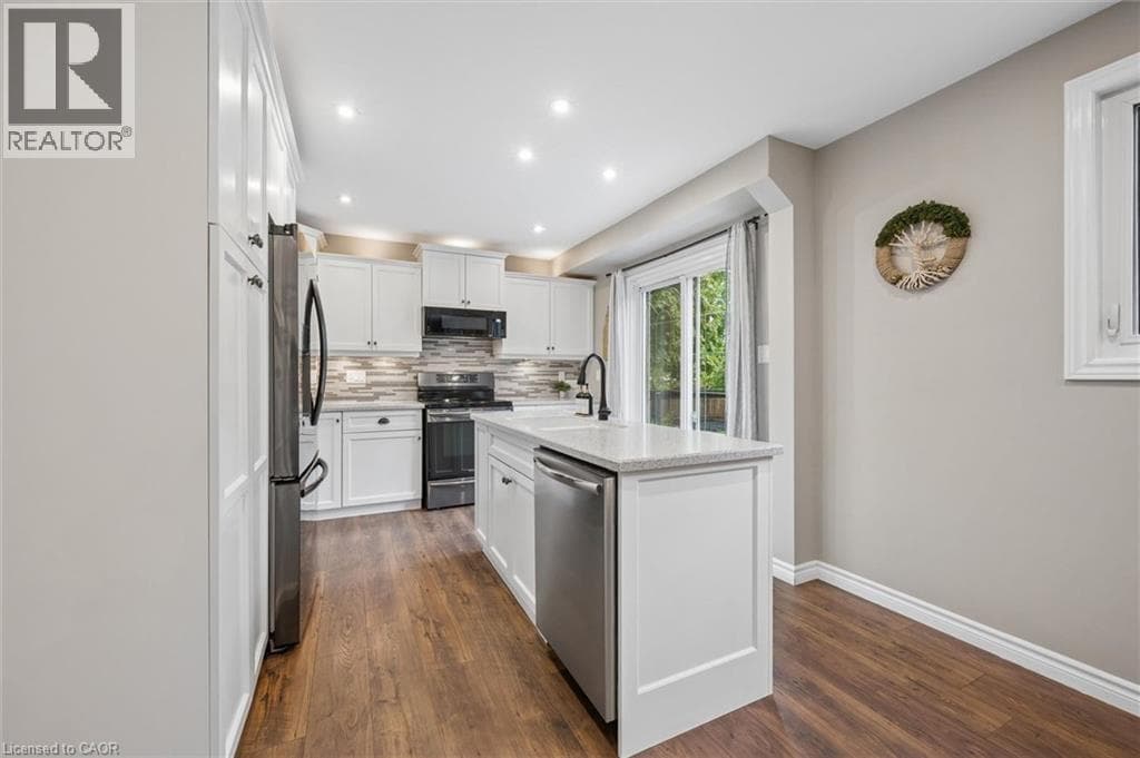 Detached for sale at 687 CHAMPLAIN Boulevard, Branchton Park, Cambridge, Ontario, photo 12