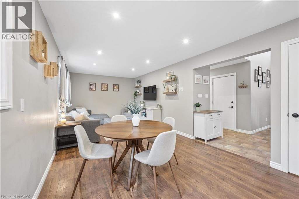 Detached for sale at 687 CHAMPLAIN Boulevard, Branchton Park, Cambridge, Ontario, photo 16