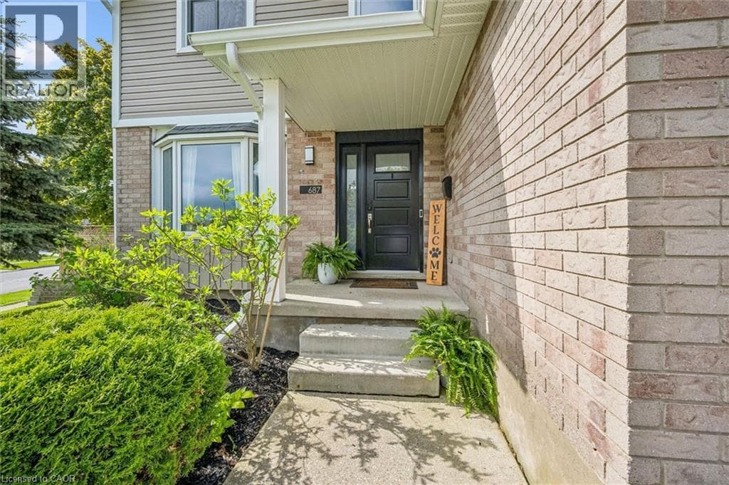Detached for sale at 687 CHAMPLAIN Boulevard, Branchton Park, Cambridge, Ontario, photo 3