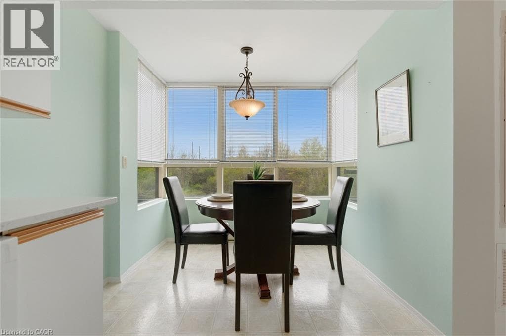 Apartment for sale at 30 BLUE SPRINGS Drive Unit# 215, Lincoln Heights, Waterloo, Ontario, photo 12