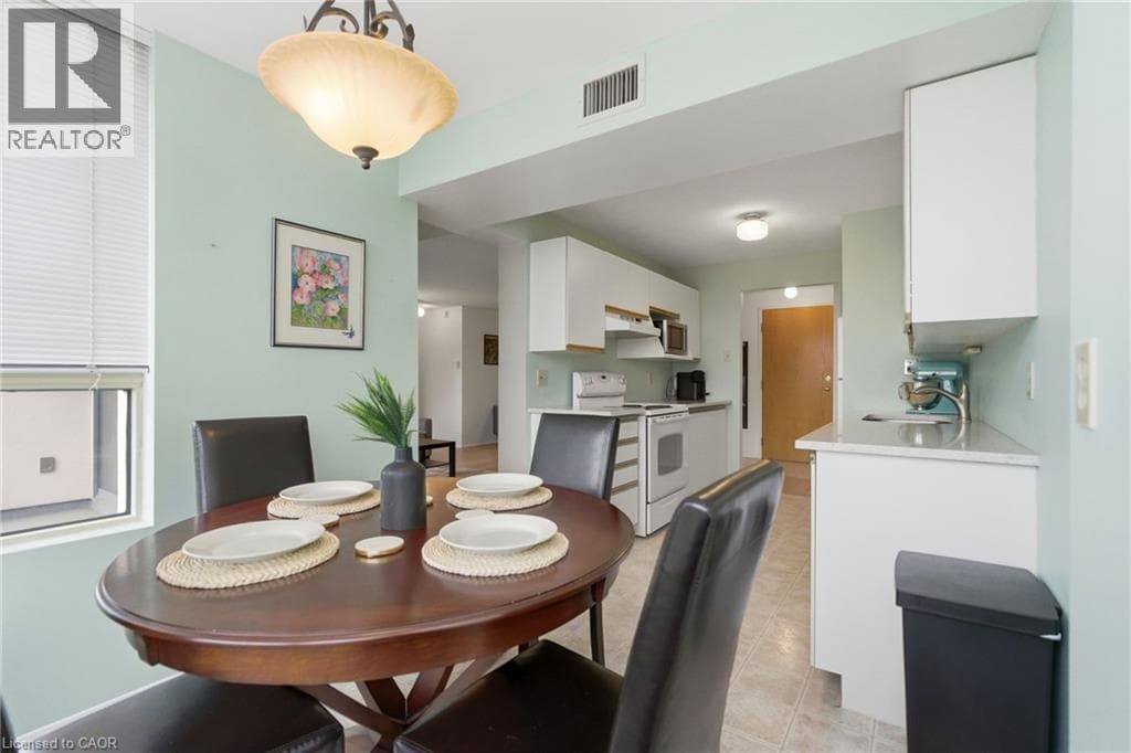Apartment for sale at 30 BLUE SPRINGS Drive Unit# 215, Lincoln Heights, Waterloo, Ontario, photo 15