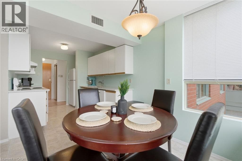 Apartment for sale at 30 BLUE SPRINGS Drive Unit# 215, Lincoln Heights, Waterloo, Ontario, photo 16