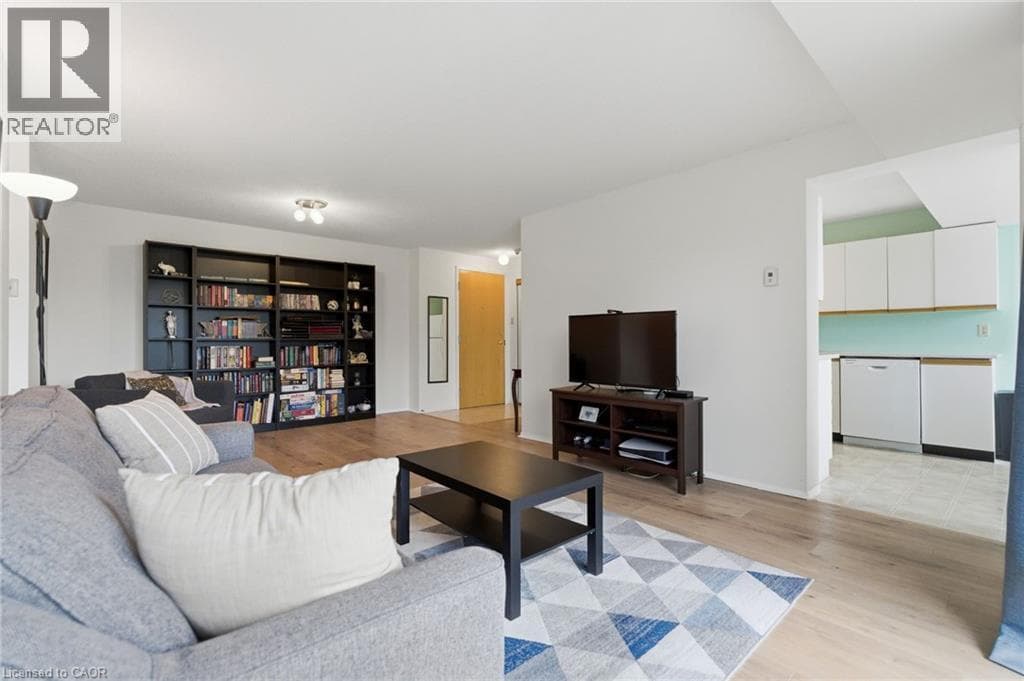 Apartment for sale at 30 BLUE SPRINGS Drive Unit# 215, Lincoln Heights, Waterloo, Ontario, photo 22