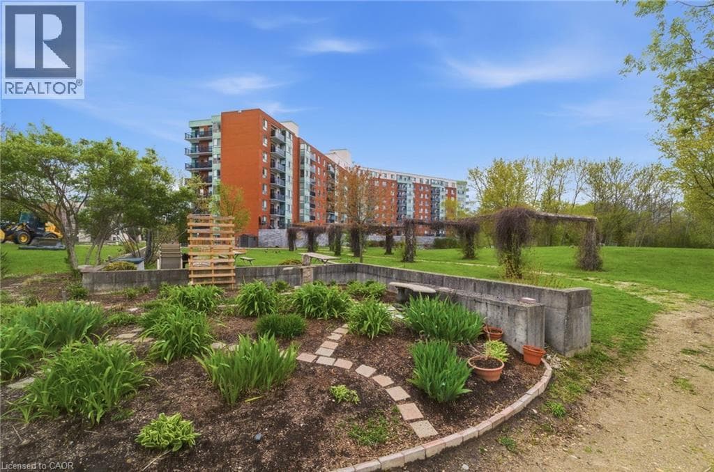 Apartment for sale at 30 BLUE SPRINGS Drive Unit# 215, Lincoln Heights, Waterloo, Ontario, photo 34