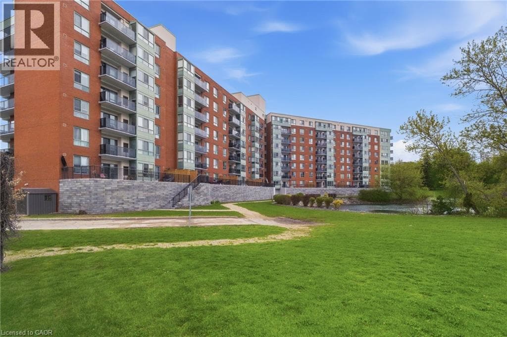 Apartment for sale at 30 BLUE SPRINGS Drive Unit# 215, Lincoln Heights, Waterloo, Ontario, photo 35