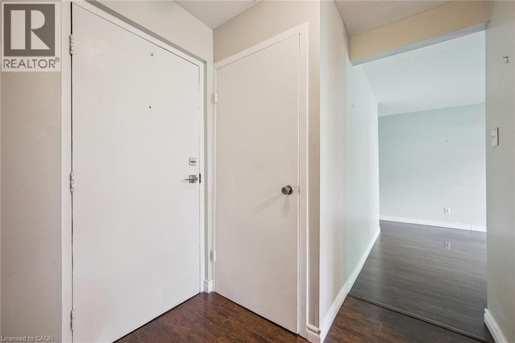 Townhouse for sale at 30 FLAMINGO Drive Unit# 30, Elmira, Woolwich, Ontario, photo 2
