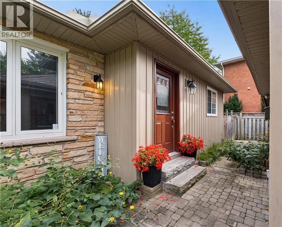Detached for sale at 373 FORESTLAWN Road, University Downs, Waterloo, Ontario, photo 6