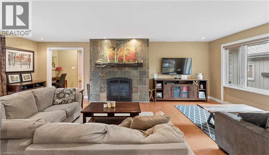Detached for sale at 373 FORESTLAWN Road, University Downs, Waterloo, Ontario, photo 12