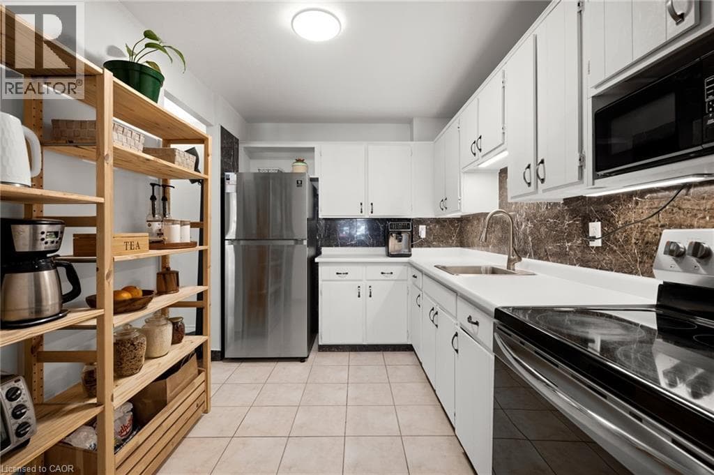 Apartment for sale at 279 CHANDLER Drive Unit# 203, Laurentian Hills, Kitchener, Ontario, photo 12