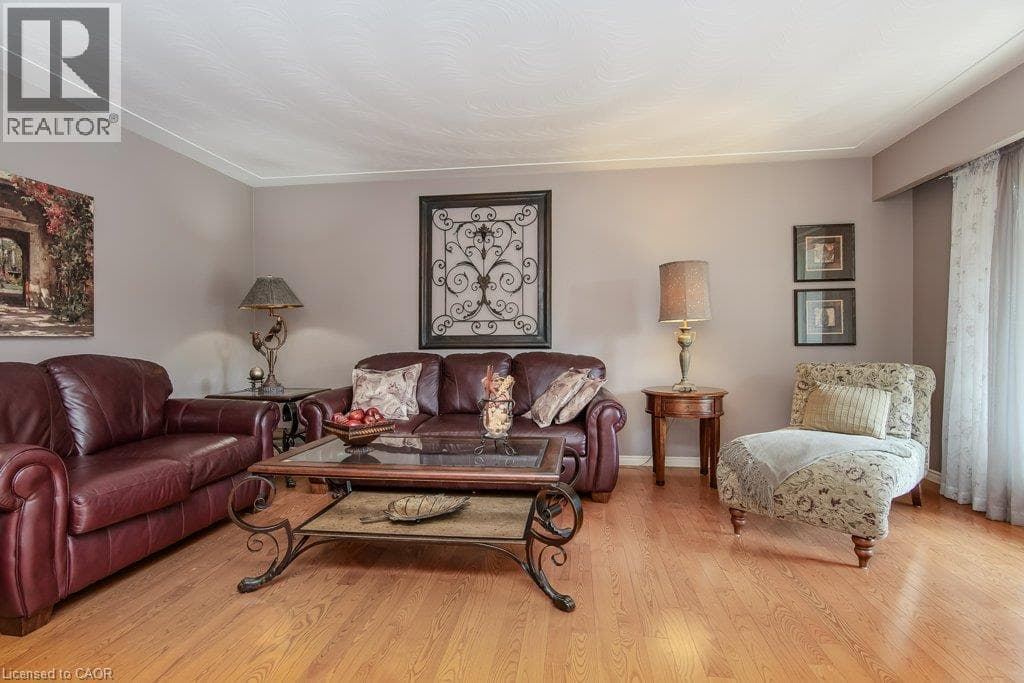 Detached for sale at 108 QUEENSWAY Drive, St. Jacobs, Woolwich, Ontario, photo 10
