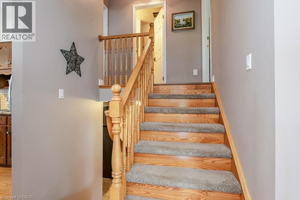 Detached for sale at 108 QUEENSWAY Drive, St. Jacobs, Woolwich, Ontario, photo 20
