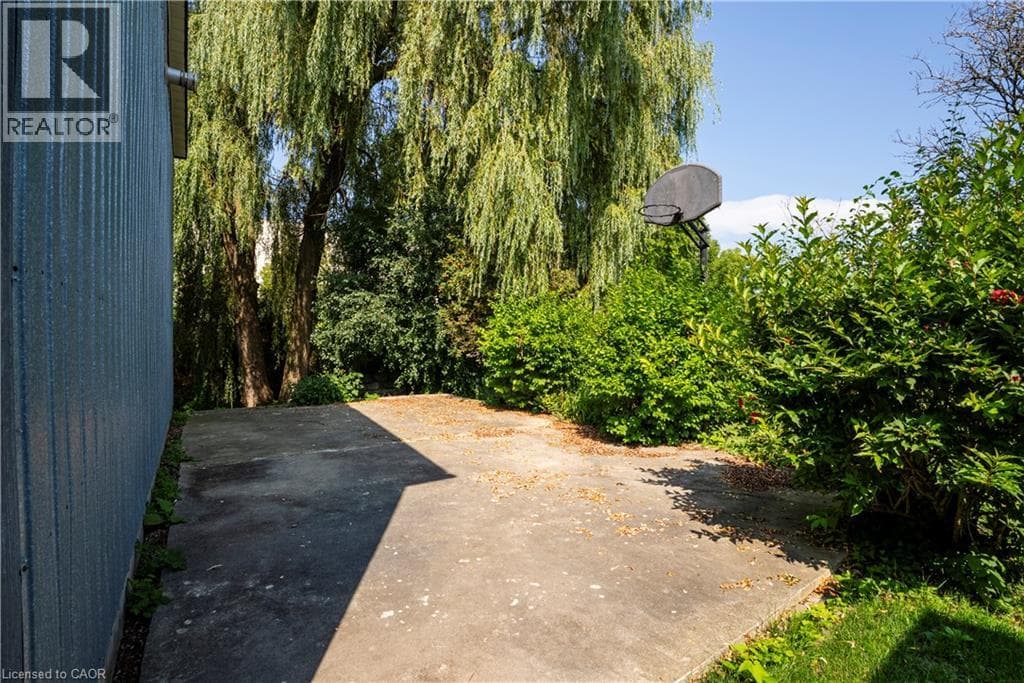 Detached for sale at 108 QUEENSWAY Drive, St. Jacobs, Woolwich, Ontario, photo 41