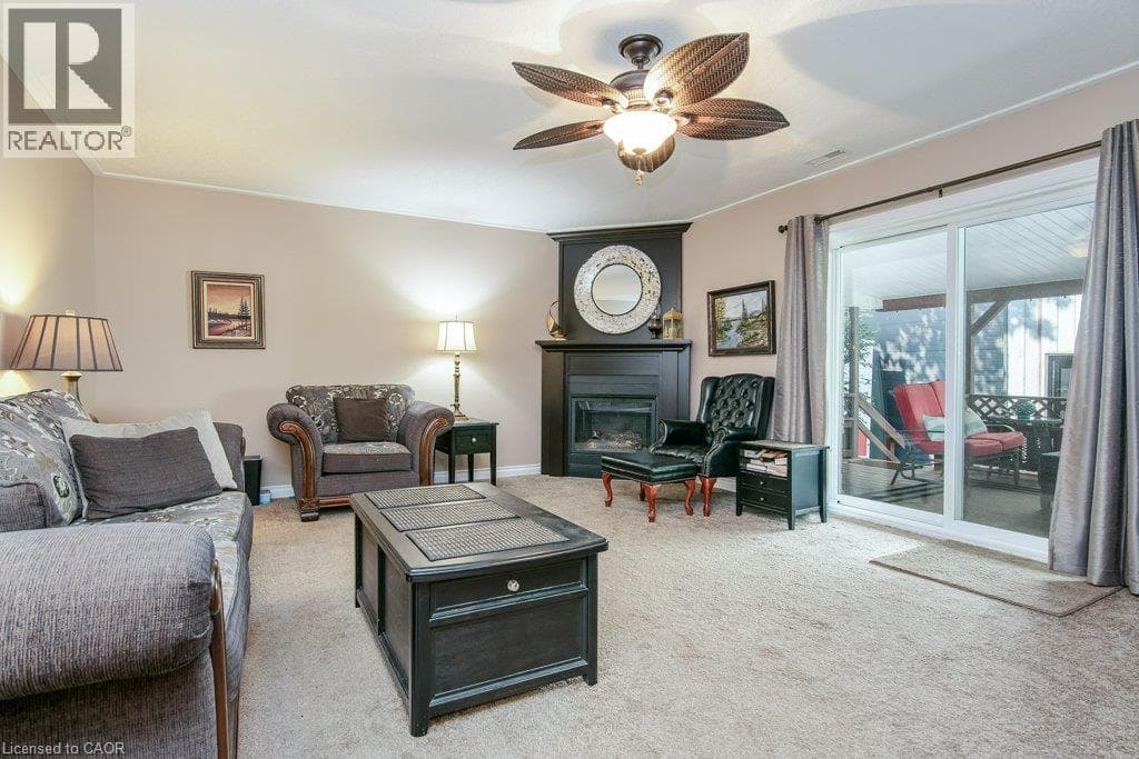 Detached for sale at 108 QUEENSWAY Drive, St. Jacobs, Woolwich, Ontario, photo 27