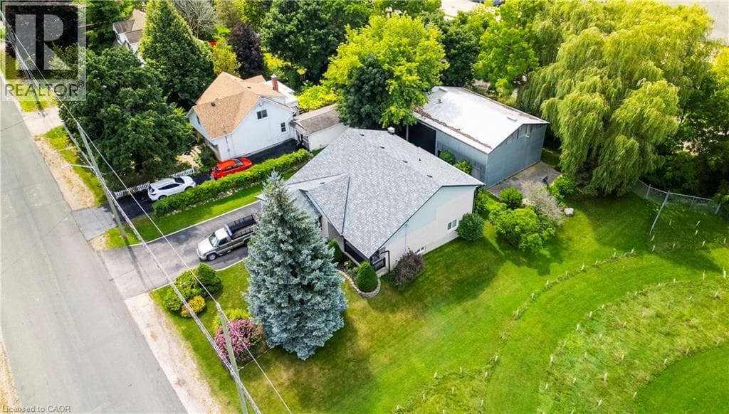 Detached for sale at 108 QUEENSWAY Drive, St. Jacobs, Woolwich, Ontario, photo 46