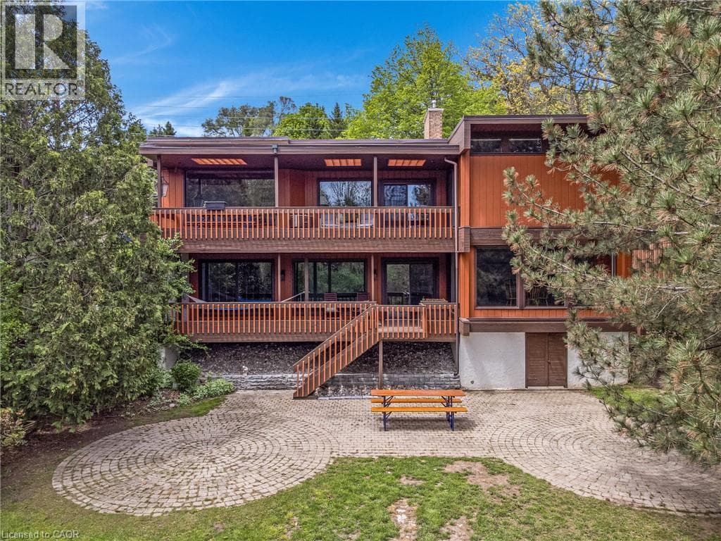 Detached for sale at 565 FOUNTAIN Street S, Preston Heights, Cambridge, Ontario, photo 2