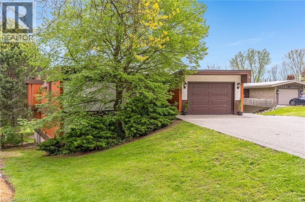 Detached for sale at 565 FOUNTAIN Street S, Preston Heights, Cambridge, Ontario, photo 5