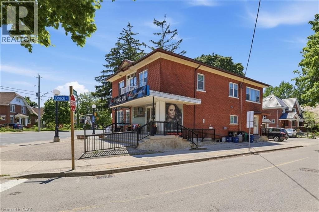 Multi-family for sale at 744 QUEEN Street S, Mill Courtland Woodside Park, Kitchener, Ontario, photo 3