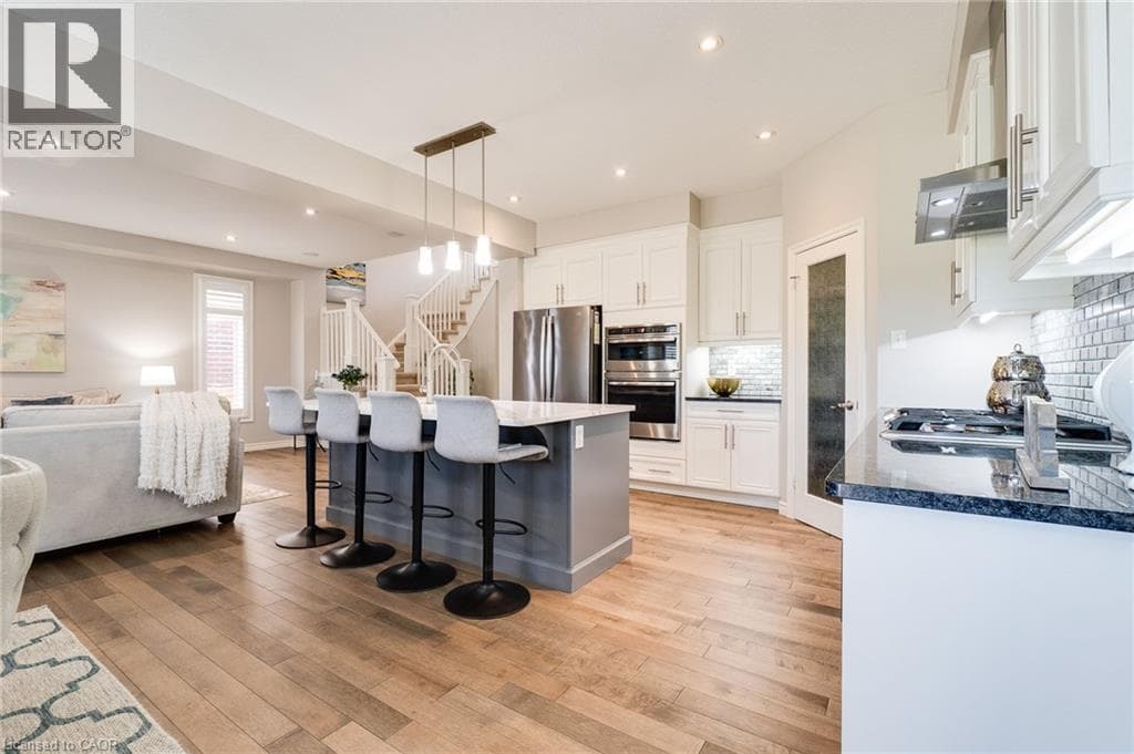 Detached for sale at 56 SMITH'S CREEK Drive, New Hamburg, Wilmot, Ontario, photo 12