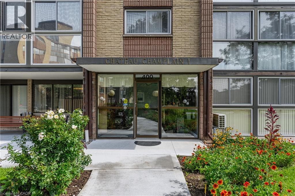 400 CHAMPLAIN Boulevard Unit# 104