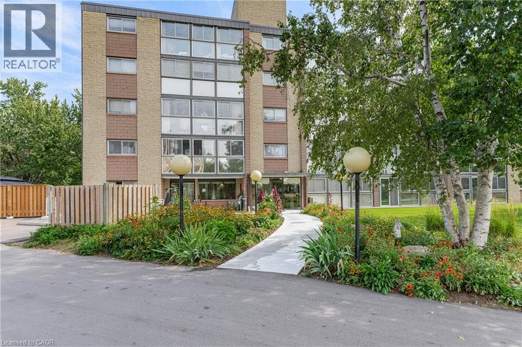 Apartment for sale at 400 CHAMPLAIN Boulevard Unit# 104, Southview, Cambridge, Ontario, photo 3
