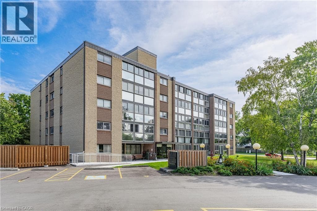 Apartment for sale at 400 CHAMPLAIN Boulevard Unit# 104, Southview, Cambridge, Ontario, photo 4
