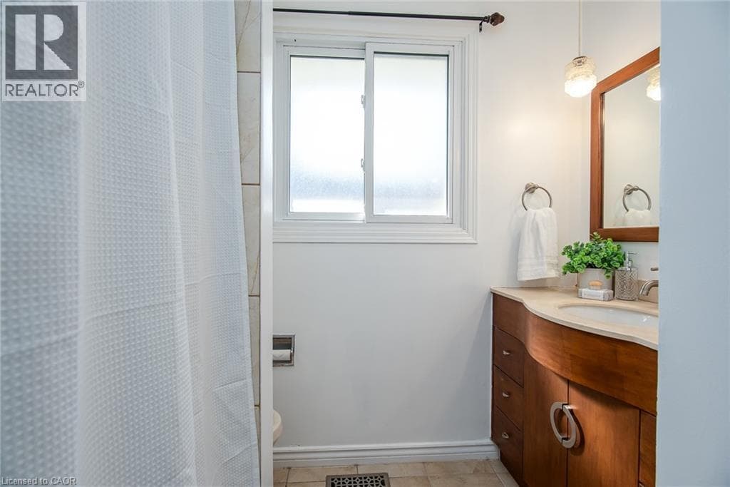 Detached for sale at 6 STRATHCONA Crescent, Heritage Park, Kitchener, Ontario, photo 24