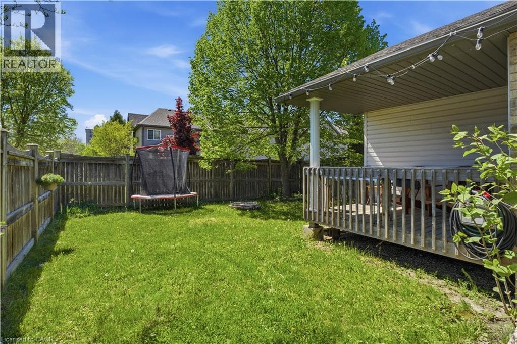 Townhouse for sale at 541 WILD IRIS Avenue, Laurel Creek, Waterloo, Ontario, photo 32