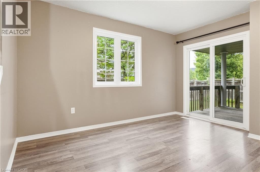 Townhouse for sale at 541 WILD IRIS Avenue, Laurel Creek, Waterloo, Ontario, photo 11