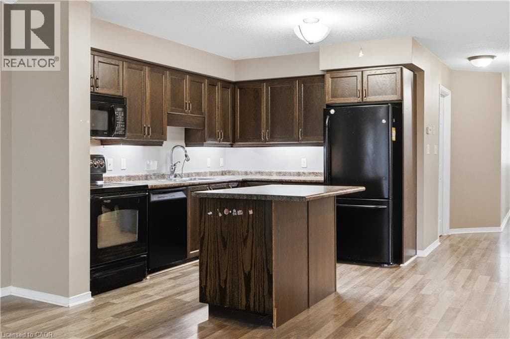 Townhouse for sale at 541 WILD IRIS Avenue, Laurel Creek, Waterloo, Ontario, photo 16