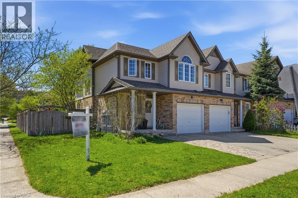Townhouse for sale at 541 WILD IRIS Avenue, Laurel Creek, Waterloo, Ontario, photo 2