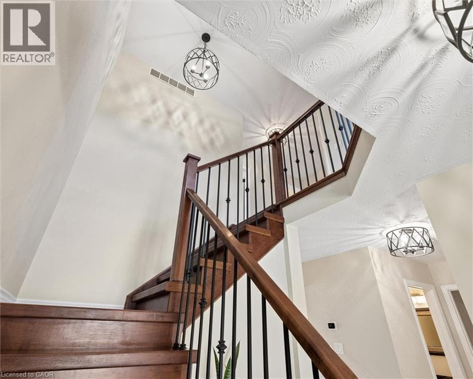 Detached for sale at 44 TAMI Court, Grand River North, Kitchener, Ontario, photo 8