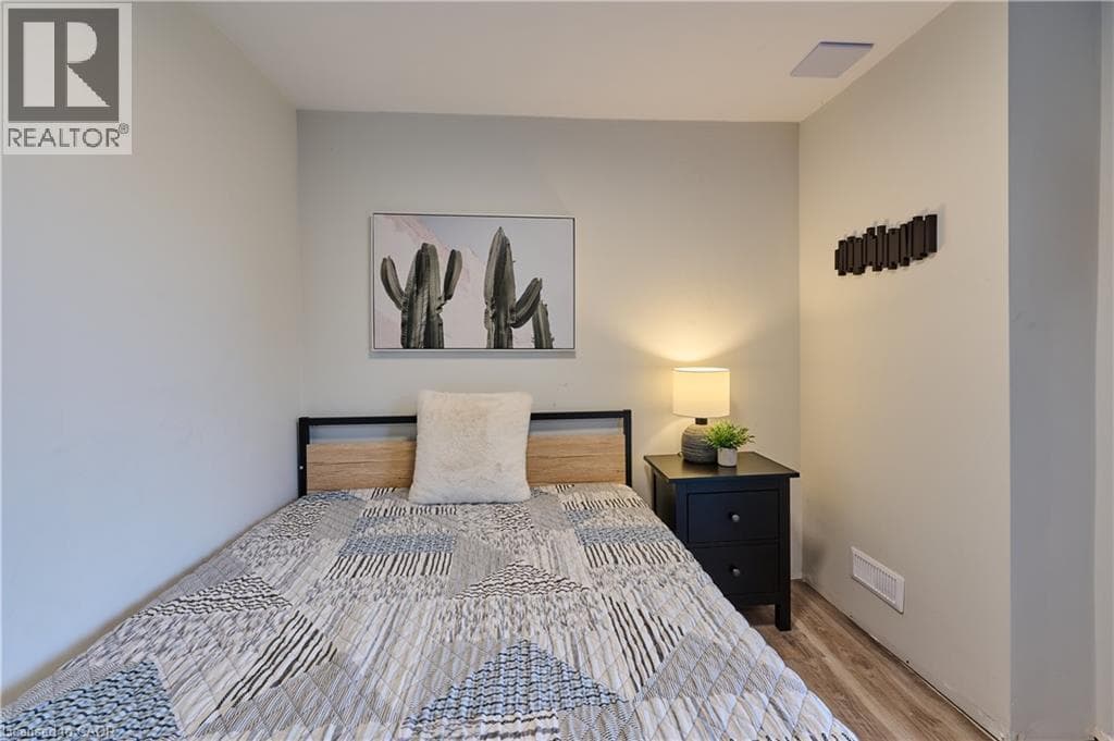 Townhouse for sale at 212 RED CLOVER Court, Laurentian West, Kitchener, Ontario, photo 30