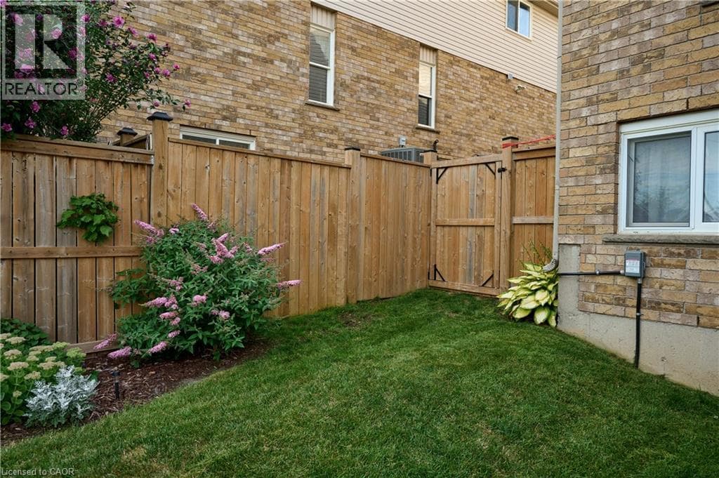 Townhouse for sale at 212 RED CLOVER Court, Laurentian West, Kitchener, Ontario, photo 43