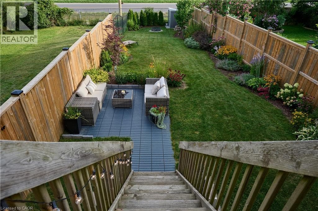 Townhouse for sale at 212 RED CLOVER Court, Laurentian West, Kitchener, Ontario, photo 33