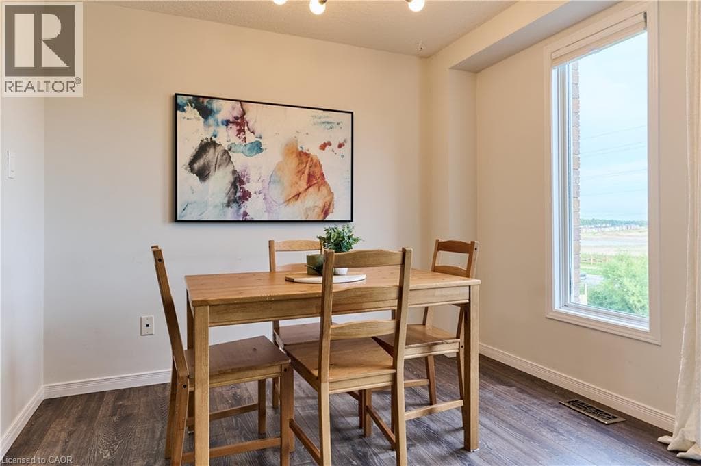 Townhouse for sale at 212 RED CLOVER Court, Laurentian West, Kitchener, Ontario, photo 11