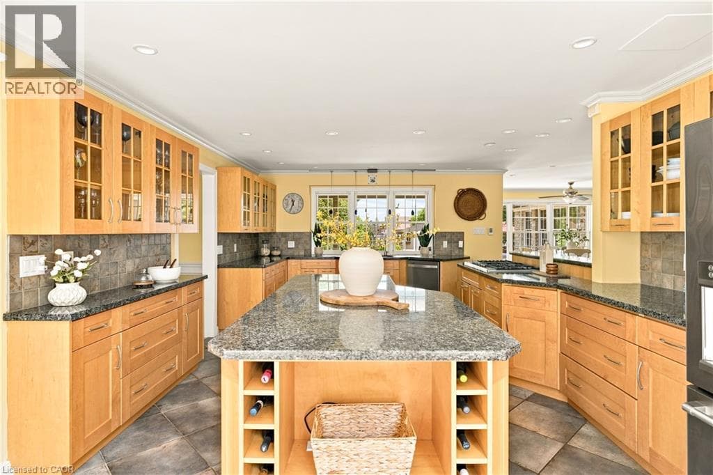 Detached for sale at 290 BRIDGEPORT Road E, Lincoln Heights, Waterloo, Ontario, photo 6