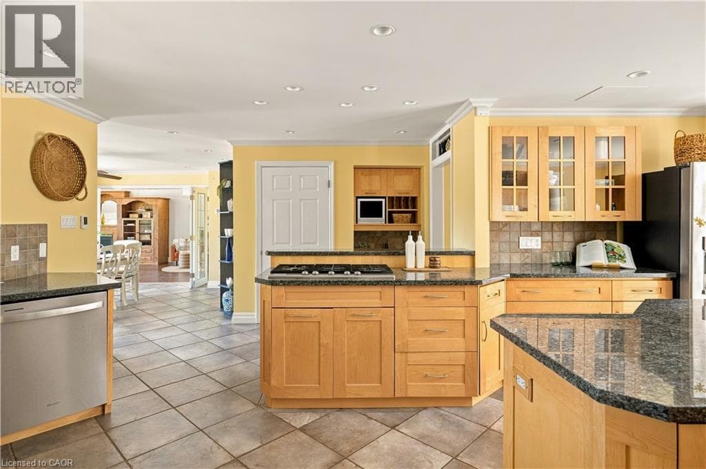 Detached for sale at 290 BRIDGEPORT Road E, Lincoln Heights, Waterloo, Ontario, photo 8