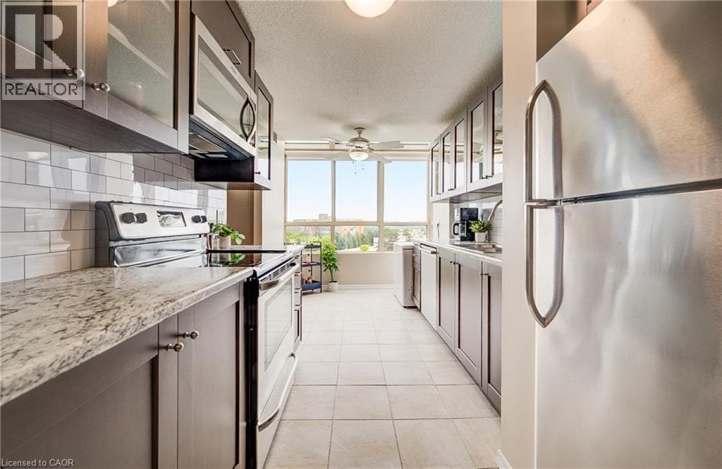 Apartment for sale at 30 BLUE SPRINGS Drive Unit# PH14, Lincoln Heights, Waterloo, Ontario, photo 16