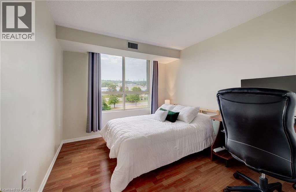 Apartment for sale at 30 BLUE SPRINGS Drive Unit# PH14, Lincoln Heights, Waterloo, Ontario, photo 20